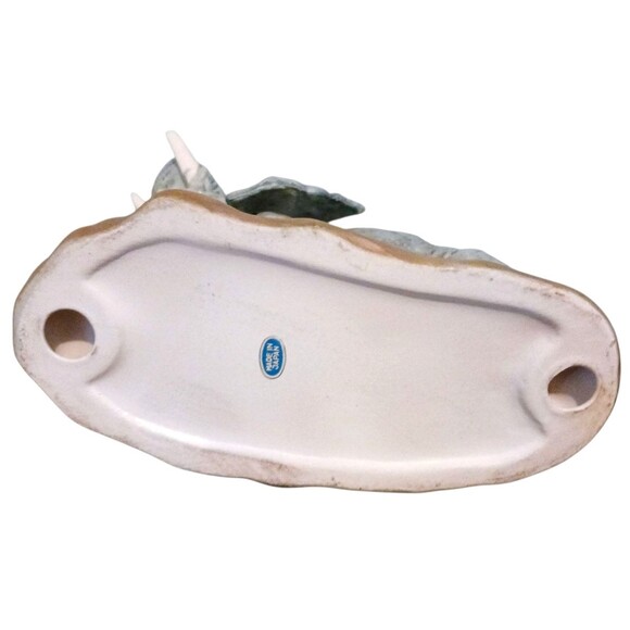 VTG Porcelain Gray Elephant Trunk Up Figurine Good Luck Prosperity Made Japan - Picture 5 of 5